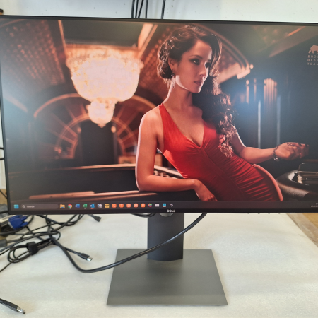 Monitor, 61 cm (24''), DELL UltraSharp U2419H... ugodna cena / kvaliteta A-